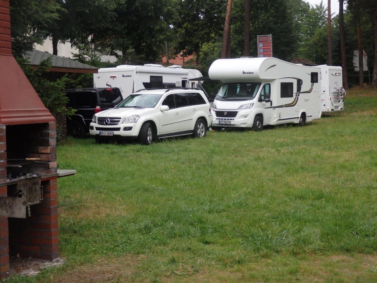 Gosciniec Borne Sulinowo - Byla Baza Wojskowa Hotel Luaran gambar
