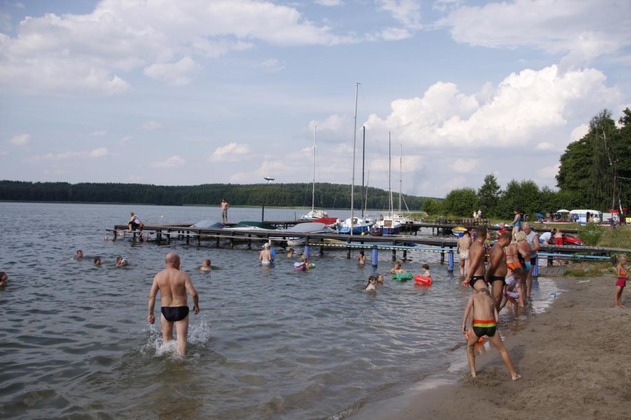 Gosciniec Borne Sulinowo - Byla Baza Wojskowa Hotel Luaran gambar