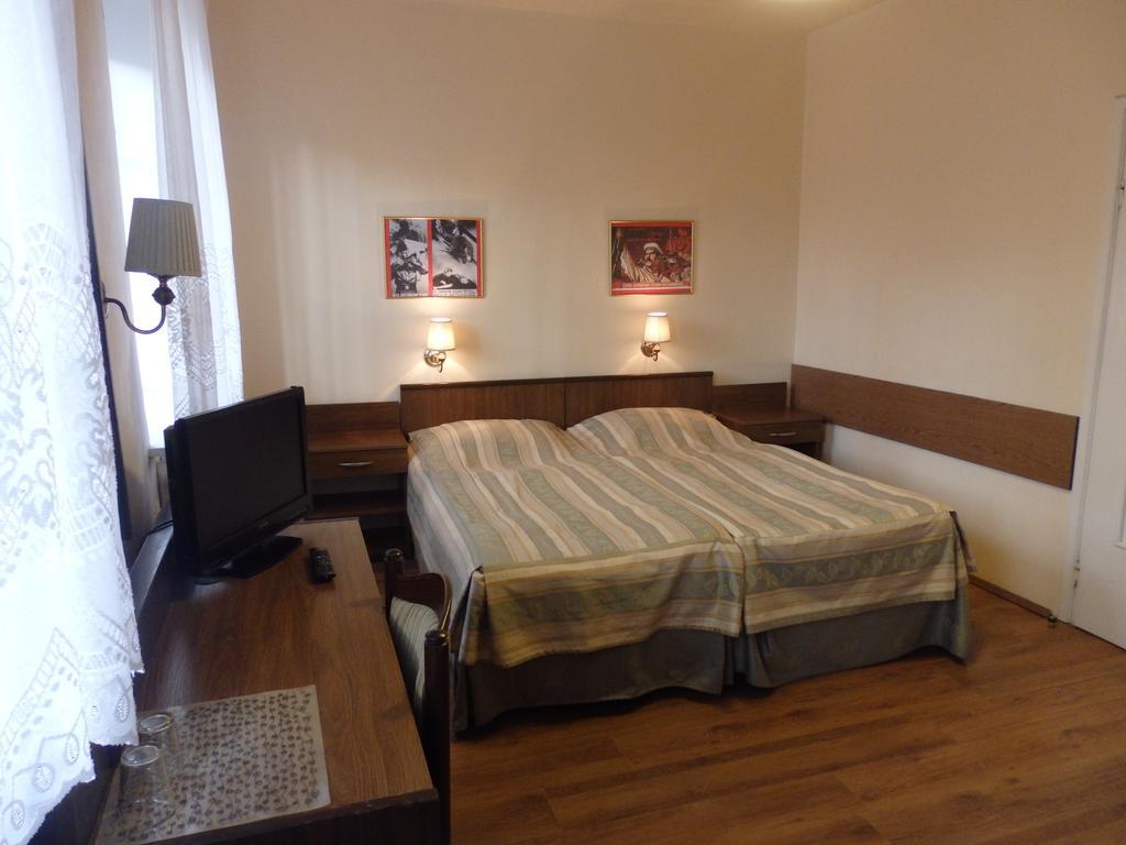 Gosciniec Borne Sulinowo - Byla Baza Wojskowa Hotel Bilik gambar